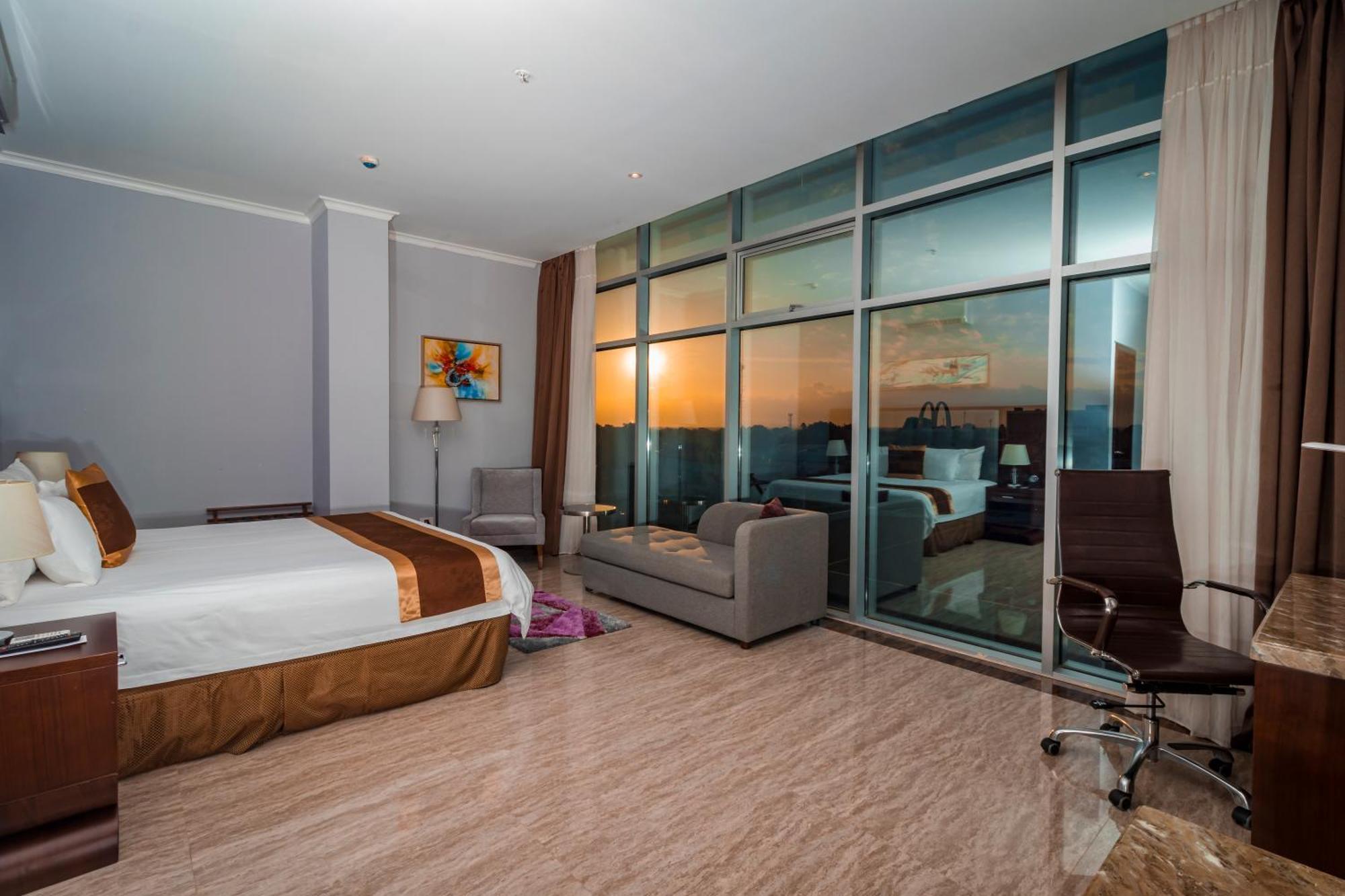 Hotel City Plaza & Suites David Ngoại thất bức ảnh